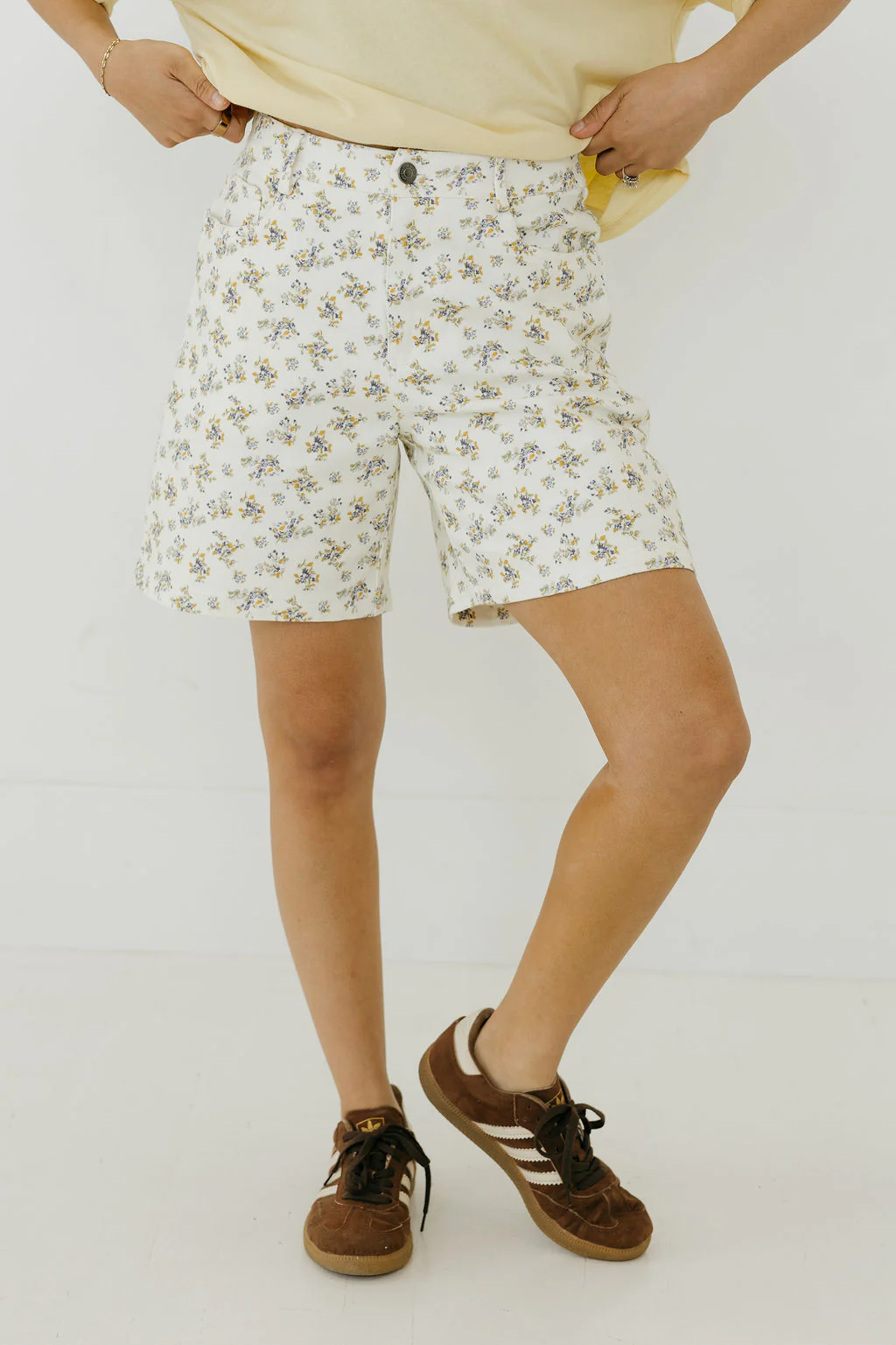 Edie Shorts-Ivory Floral - Image 5