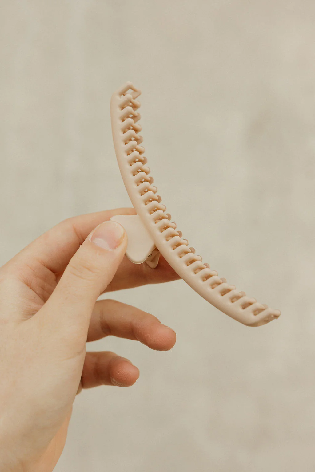 Kelly Claw Clip - Image 5