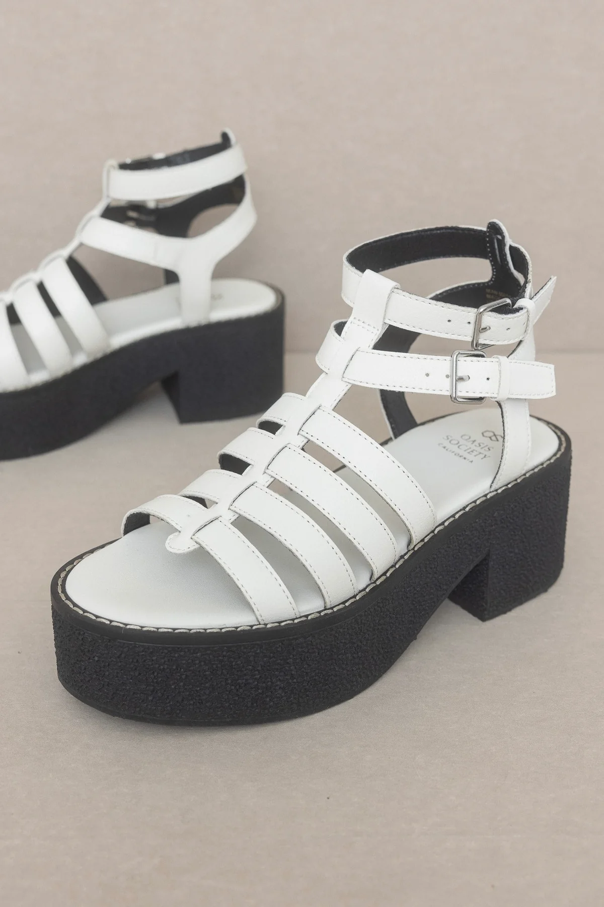 Lindsey Heels-White - Image 8
