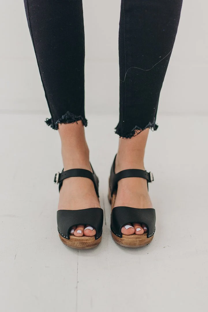 MIA Anja Clog-Black - Image 5